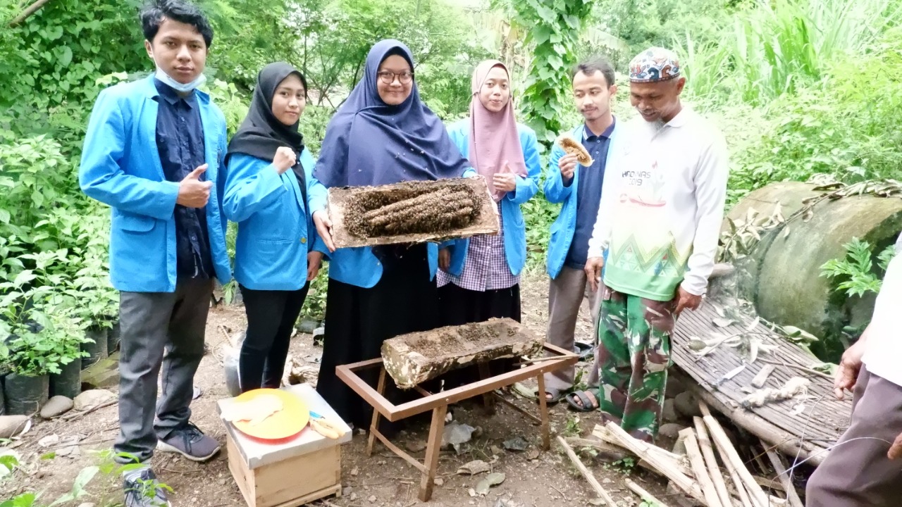 WhatsApp Image 2022-04-08 at 10.22.38 WhatsApp Image 2022-04-08 at 10.22.38